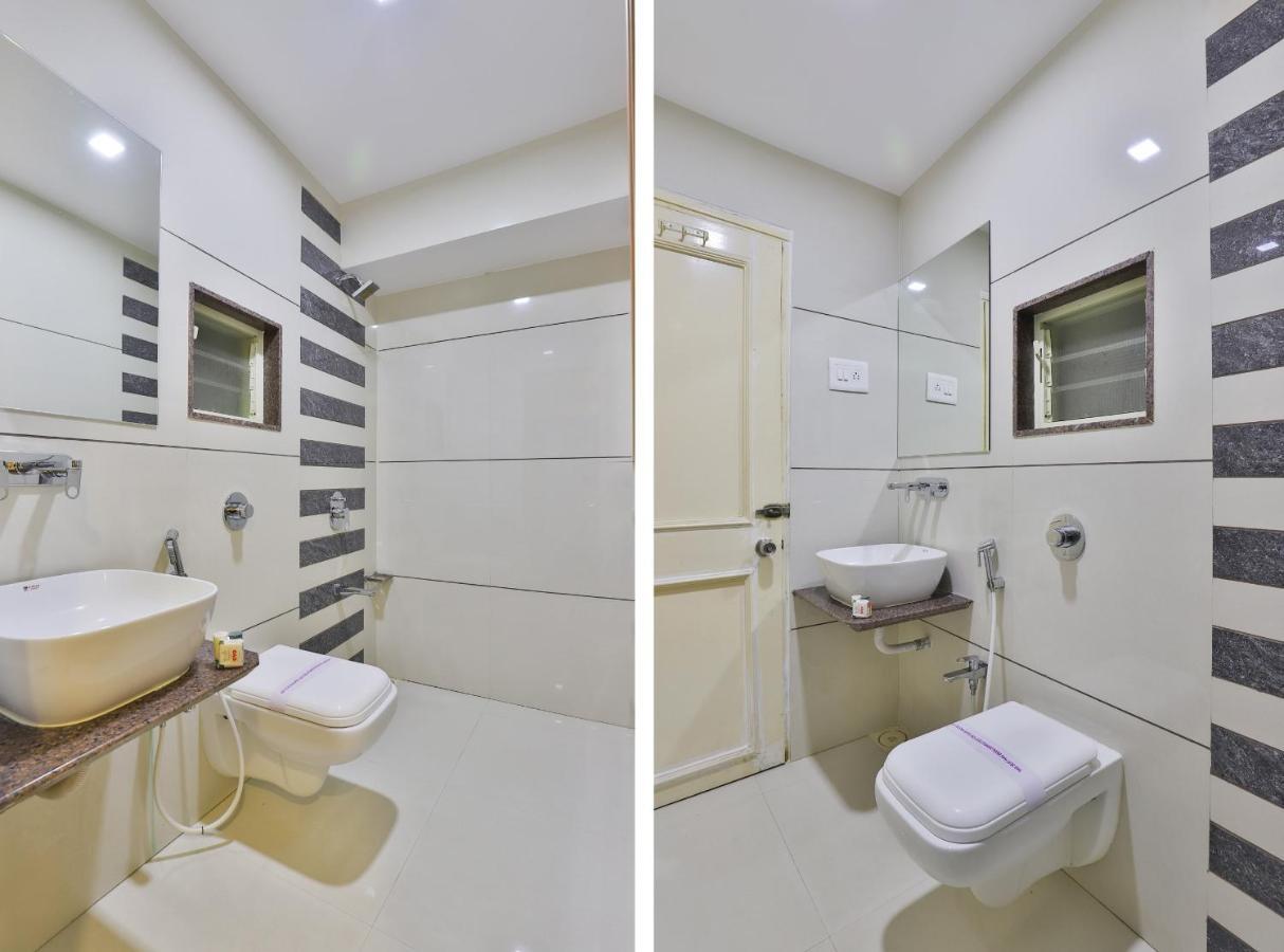 Oyo 17117 Hotel Rainbow Vadodara Eksteriør billede